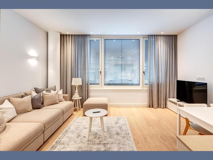 Wohnung zur Miete Wohnen auf Zeit 2.800 € 2 Zimmer 58 m²<br/>Wohnfläche 01.01.2025<br/>Verfügbarkeit Englischer Garten Süd München 80538