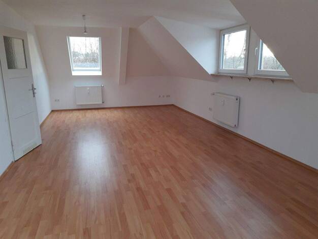 Wohnung zur Miete 450 € 2 Zimmer 74 m² 3. Geschoss frei ab 01.02.2026 Zweibrücken 66482