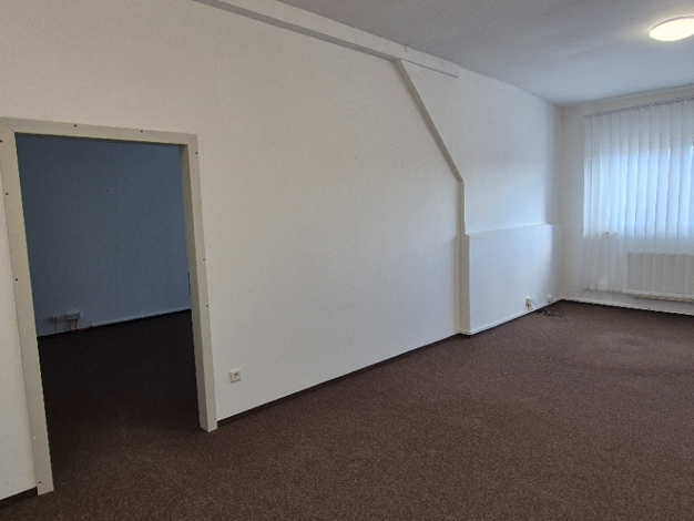 Bürofläche zur Miete provisionsfrei 351 € 2 Zimmer 54 m² Bürofläche Hinterm Bahnhof 4 Zirndorf 90513
