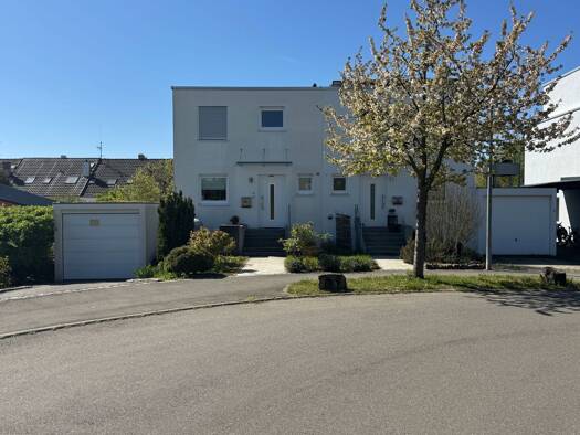 Doppelhaushälfte zum Kauf 696.000 € 5 Zimmer 120 m² 264 m² Grundstück Hans-Kächele-Straße 30 Steckfeld Stuttgart 70599
