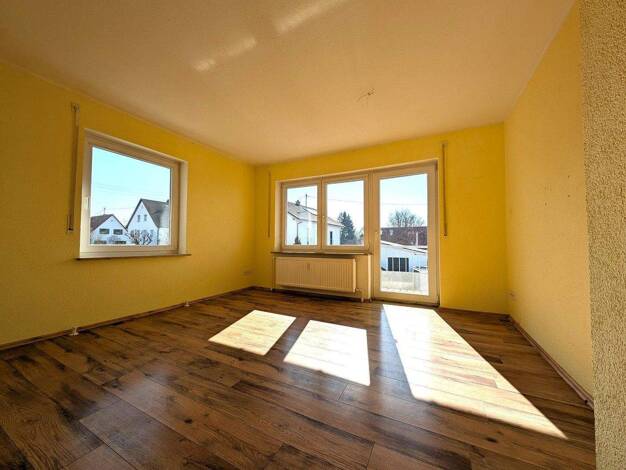 Wohnung zum Kauf provisionsfrei 199.000 € 3 Zimmer 78 m² 1. Geschoss Weißenhorner Straße 9 Kissendorf Bibertal 89346