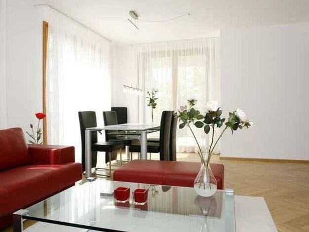 Wohnung zur Miete Wohnen auf Zeit 3.990 € 5 Zimmer 135 m² frei ab 01.03.2026 Schwanthalerhöhe München 80339