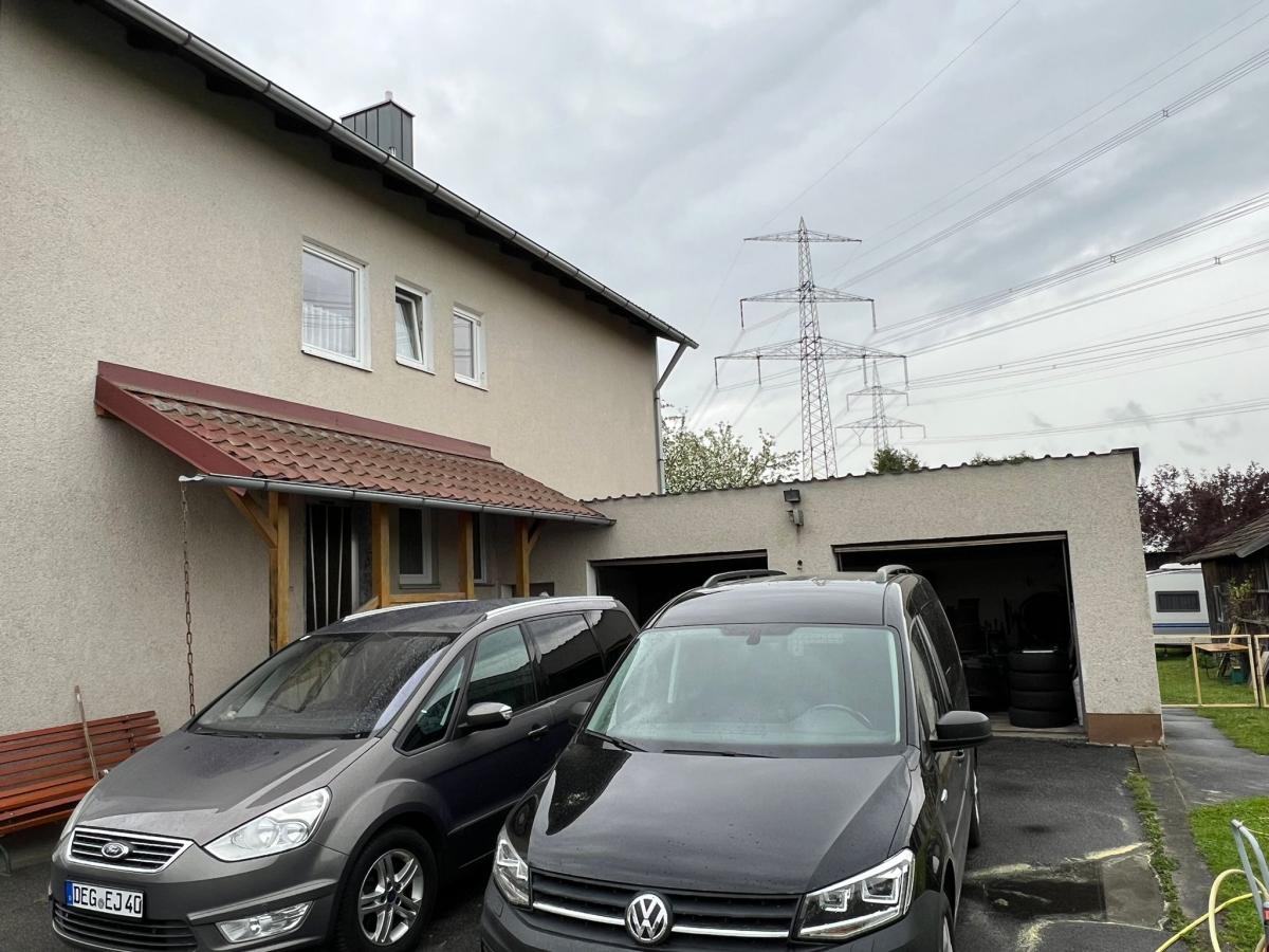 Mehrfamilienhaus zum Kauf 479.000 € 7 Zimmer 200 m²<br/>Wohnfläche 1.423 m²<br/>Grundstück Girchingerfeld 15 Künzing Künzing 94550