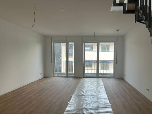 Maisonette zur Miete - Erstbezug 1.510 € 4 Zimmer 112 m² 3. Geschoss frei ab sofort Leopoldstraße 65 Coburg 96450