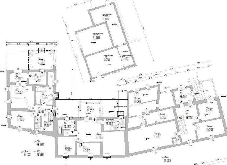 Haus zum Kauf provisionsfrei 749.000 € 17 Zimmer 618 m² 16.643 m² Grundstück Splau Bad Schiedeberg 06905