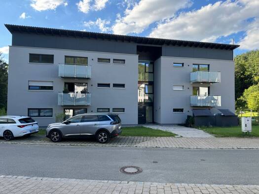 Wohnung zur Miete 710 € 3 Zimmer 71 m² Geschoss 2/3 frei ab 01.04.2026 Am Weinberg 2 Hartenstein 91235