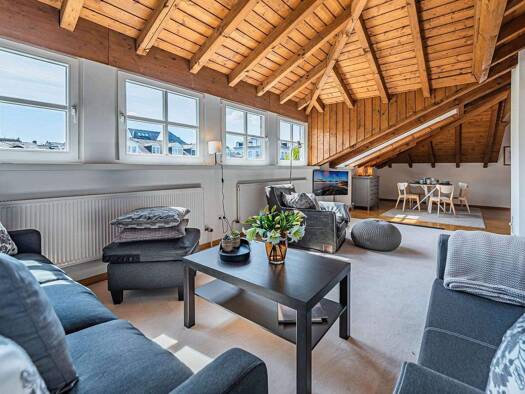 Wohnung zur Miete 2.100 € 3 Zimmer 95 m² 2. Geschoss frei ab 01.02.2026 Bad Homburg Bad Homburg vor der Höhe 61350