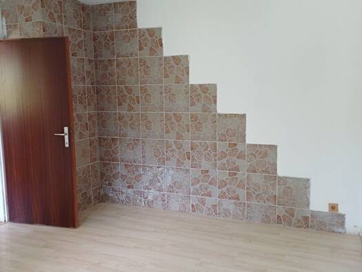 Immobilie in Kirchdorf - Wohnung zum Kauf - Pernegg an der Mur - 55.700 € - 3 Zimmer, 55,8 m² - Bild 2