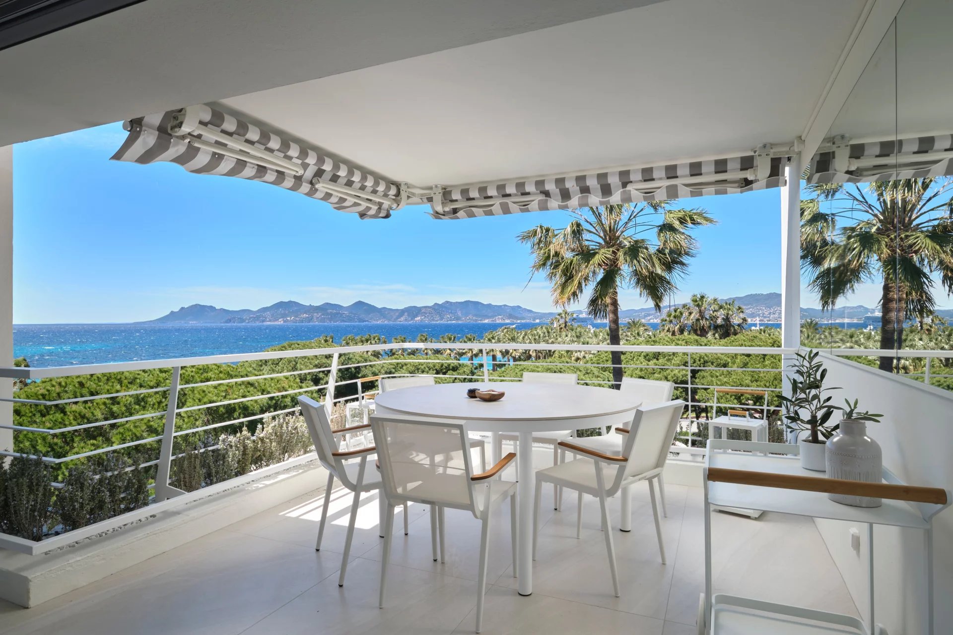 Wohnung zum Kauf 2.980.000 € 4 Zimmer 110 m²<br/>Wohnfläche Le Vieux Port-Les Iles CANNES 06400