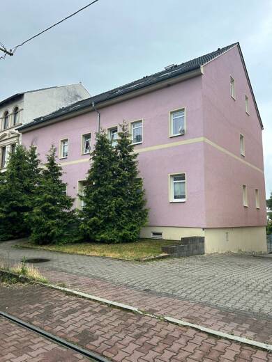 Wohnung zur Miete 400 € 3 Zimmer 70 m² Dachgeschoss, 3. Geschoss frei ab sofort Bahnhofstraße 16 Naumburg Naumburg (Saale) 06618