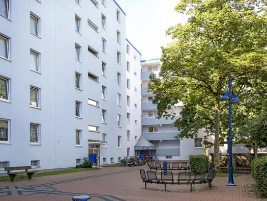 Wohnung zur Miete 679 € 2 Zimmer 63,9 m² 2. Geschoss frei ab 25.12.2026 Euskirchener Straße 52 Erfttal Neuss 41469