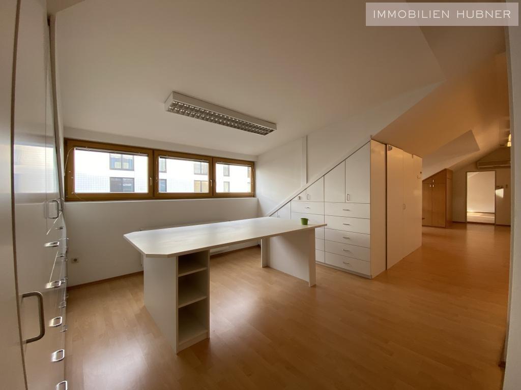 Bürofläche zur Miete 917,42 € 3 Zimmer 125,7 m²<br/>Bürofläche Wien 1230