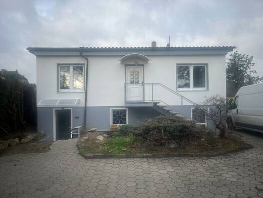 Einfamilienhaus zur Miete 2.400 € 4 Zimmer 100 m² 800 m² Grundstück frei ab sofort Karow Berlin 13125