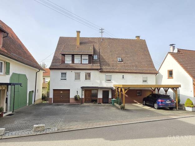 Mehrfamilienhaus zum Kauf 349.000 € 12 Zimmer 200 m² 679 m² Grundstück frei ab 01.05.2026 Bodelshausen 72411