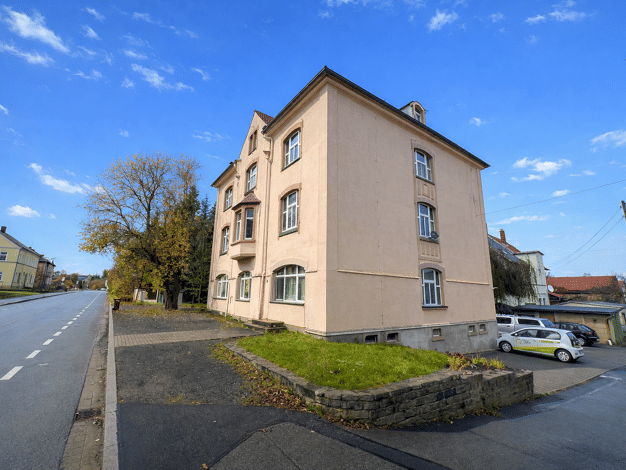 Wohnung zur Miete 370 € 3 Zimmer 84 m² Geschoss 1/2 frei ab sofort Hauptstraße 19 Großschönau Großschönau 02779