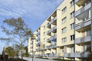 Wohnung zur Miete 351 € 3 Zimmer 60,8 m² 3. Geschoss frei ab 16.08.2025 Südstadtring 89 Südstadt Halle (Saale) 06128