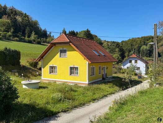 Einfamilienhaus zum Kauf 380.000 € 147,1 m² 1.198 m² Grundstück Gföhl 3542