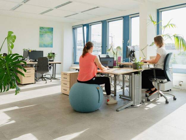 Bürofläche zur Miete provisionsfrei 182 € 4 m² Bürofläche Oskar-Jäger-Straße Ehrenfeld Köln 50825