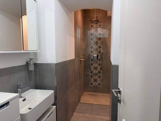 Wohnung zum Kauf 690.000 € 6 Zimmer 171 m² 4 Geschosse frei ab sofort Rosenau Nürnberg 90429