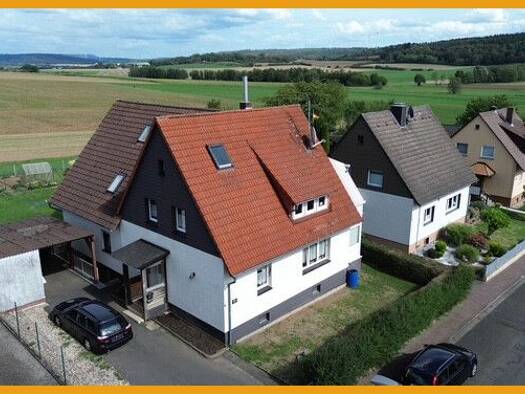 Einfamilienhaus zum Kauf provisionsfrei 179.900 € 10 Zimmer 220 m² 707 m² Grundstück Liederbach Alsfeld 36304