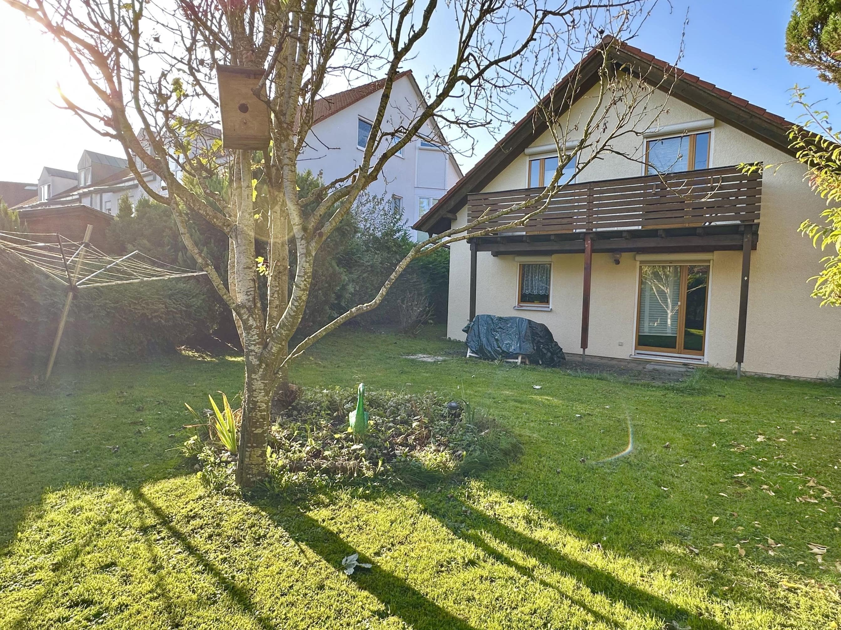 Doppelhaushälfte zum Kauf 369.000 € 4,5 Zimmer 104 m²<br/>Wohnfläche 411 m²<br/>Grundstück Bad Waldsee Bad Waldsee 88339