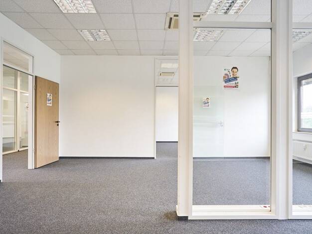 Bürofläche zur Miete 6,50 € 496 m² Bürofläche teilbar ab 496 m² Kimplerstraße 278 Fischeln Krefeld 47807