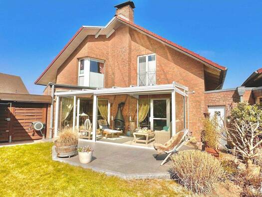 Einfamilienhaus zum Kauf 649.000 € 7 Zimmer 210 m² 428 m² Grundstück frei ab sofort Selmsdorf 23923