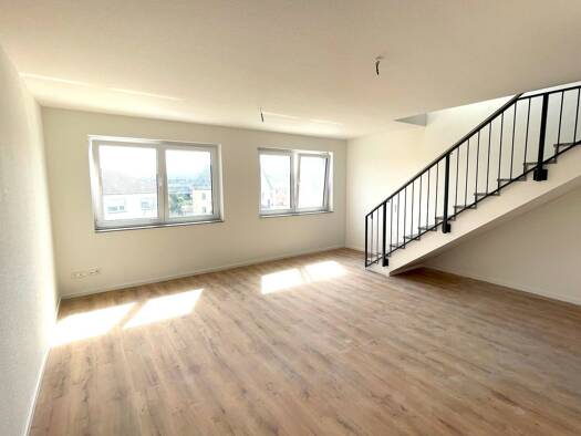 Wohnung zur Miete 1.395 € 4 Zimmer 98 m² Geschoss 2/2 frei ab 01.11.2026 Langendiebach Erlensee 63526