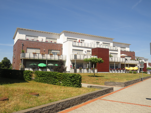 Wohnung zur Miete 1.262 € 3 Zimmer 90,2 m² 1. Geschoss frei ab sofort Am Leineufer 8 Bitterfeld Bitterfeld-Wolfen 06749