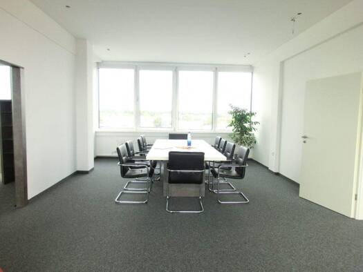 Bürofläche zur Miete 980 € 175 m² Bürofläche Hochfeld-Steinberg Schweinfurt 97422