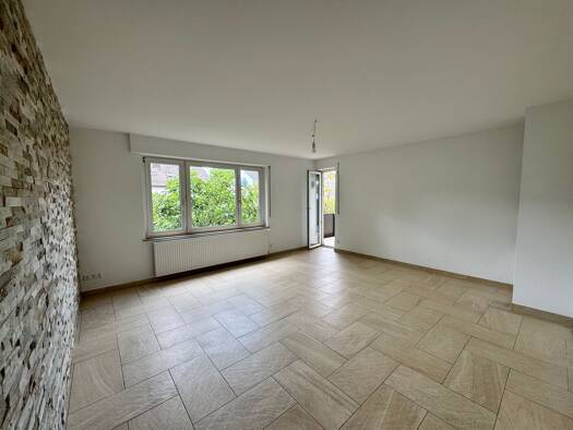 Wohnung zur Miete 1.350 € 3 Zimmer 82 m² Geschoss 1/3 frei ab sofort Fellbach Fellbach 70736