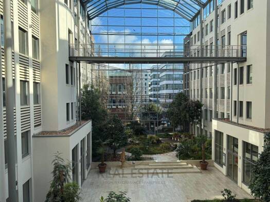 Bürofläche zur Miete provisionsfrei 15,50 € 993 m² Bürofläche teilbar von 306 m² bis 993 m² St. Georg Mitte 20097
