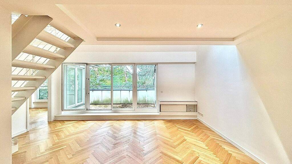 Erstklassige Maisonettewohnung mit Dachterrasse - Erstbezug nach Sanierung