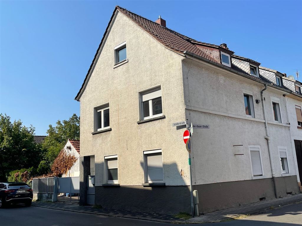 Mehrfamilienhaus zum Kauf 459.000 € 8 Zimmer 175,6 m²<br/>Wohnfläche 560 m²<br/>Grundstück ab sofort<br/>Verfügbarkeit Klein-Auheim Hanau 63456