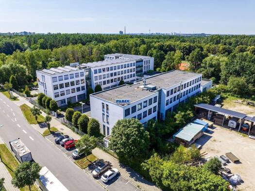 Büro zur Miete provisionsfrei 11 € 1.416,4 m² Bürofläche Schreiberhauer Straße 7-9 Moorenbrunn Nürnberg 90475