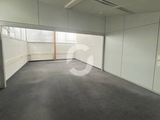 Büro zur Miete provisionsfrei 205 m² Bürofläche teilbar ab 205 m² Böblingen 71032