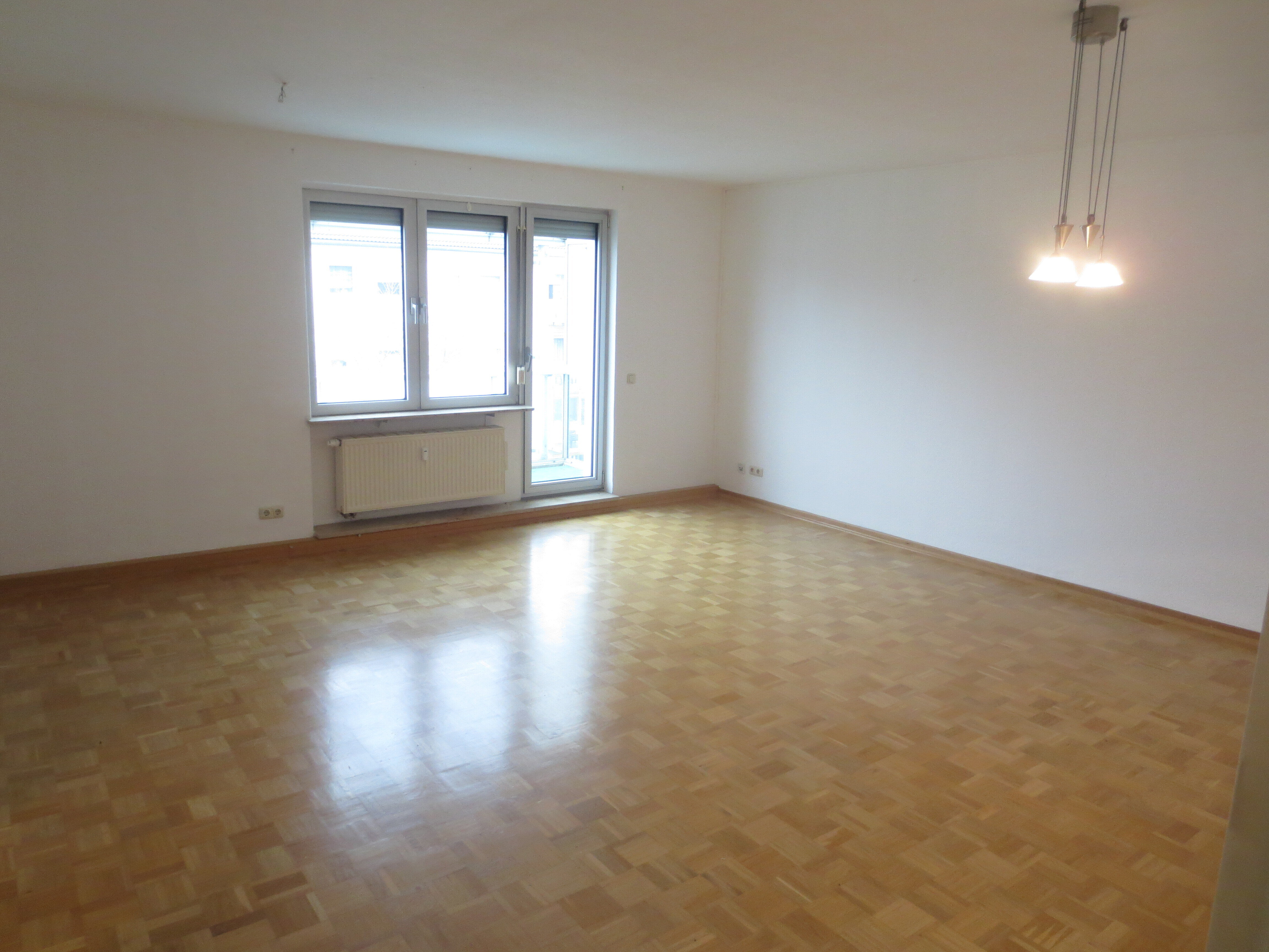 Wohnung zum Kauf 229.000 € 3 Zimmer 93 m²<br/>Wohnfläche 3.<br/>Geschoss ab sofort<br/>Verfügbarkeit Roßfeld Crailsheim 74564