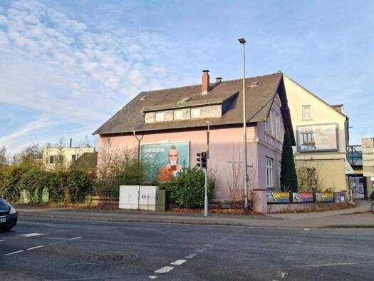 Einfamilienhaus zum Kauf 280.000 € 8 Zimmer 267,5 m² 563 m² Grundstück Mitte Delmenhorst 27753