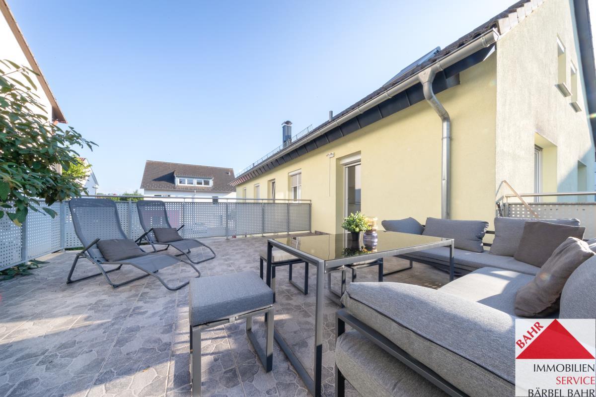 Mehrfamilienhaus zum Kauf 1.395.000 € 11 Zimmer 339 m²<br/>Wohnfläche 866 m²<br/>Grundstück Sindelfingen 4 Sindelfingen 71065