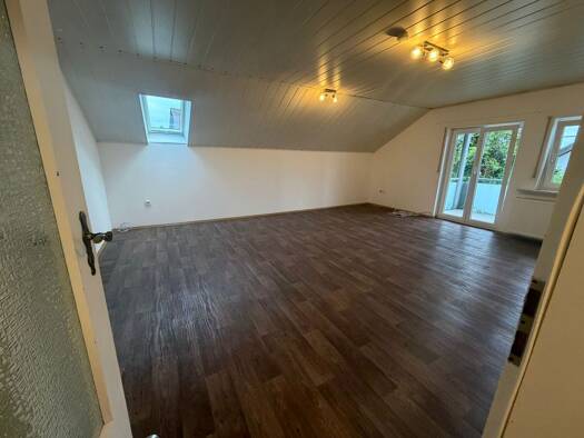 Terrassenwohnung zur Miete 897 € 3 Zimmer 110 m² Geschoss 1/2 frei ab sofort Haundorf Herzogenaurach 91074