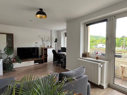 Wohnung zur Miete 465 € 2 Zimmer 62 m² Geschoss 1/3 frei ab 01.09.2025 Heeserstraße 40 Siegen 57072