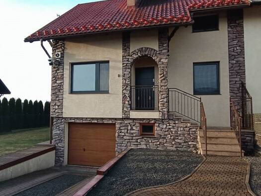 Einfamilienhaus zum Kauf 180.000 € 5 Zimmer 215 m² 525 m² Grundstück Chojnice 89-600