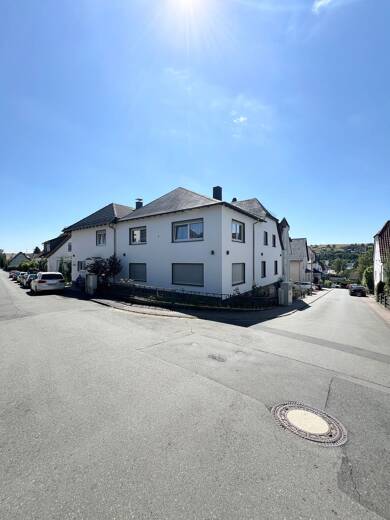 Haus zum Kauf 420.000 € 7 Zimmer 189,5 m² 500 m² Grundstück Friedenstraße 8 Werdorf Aßlar 35614
