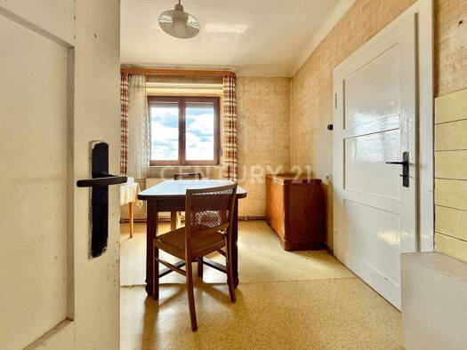 Doppelhaushälfte zum Kauf 285.000 € 7 Zimmer 110,8 m² 570 m² Grundstück Rockau Dresden 01328