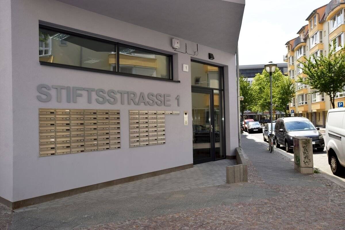 Property thumbnail 11