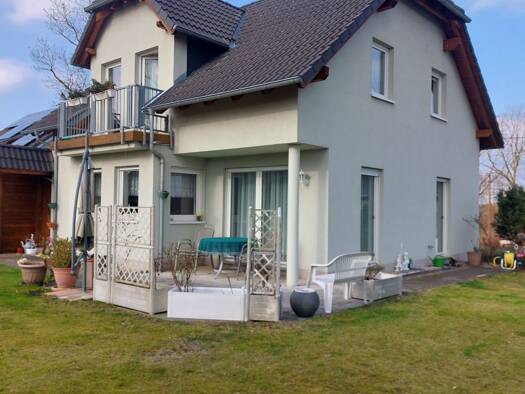 Einfamilienhaus zur Miete 1.250 € 110 m² 600 m² Grundstück frei ab 01.12.2025 Borna-Heinersdorf Chemnitz 09114