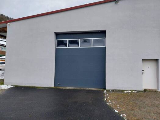 Lagerhalle zur Miete 1.800 € 360 m² Lagerfläche teilbar ab 180 m² Hasloch 97907