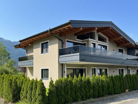 Wohnung zum Kauf - Erstbezug 790.000 € 3 Zimmer 103 m² EG Kössen 6345