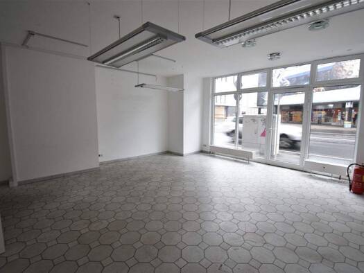 Laden zur Miete 550 € 59,8 m² Verkaufsfläche St.-Anton-Straße 52 Stadtmitte Stadtmitte 47798