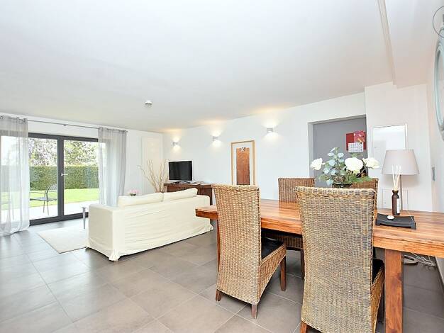 Wohnung zur Miete Wohnen auf Zeit 1.750 € 2,5 Zimmer 79 m² frei ab sofort Ost Ludwigsburg 71640